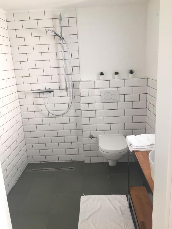 Apartmaji Sara, Izola - Isola Экстерьер фото